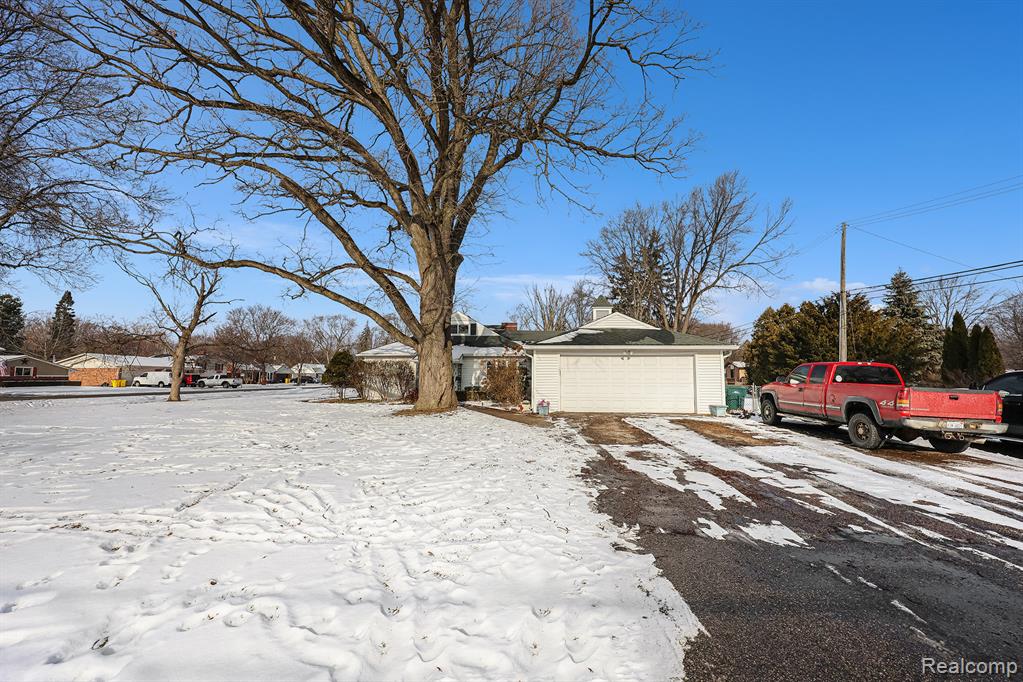 45420 Grant Park, Utica, MI 48317 — Photo 27