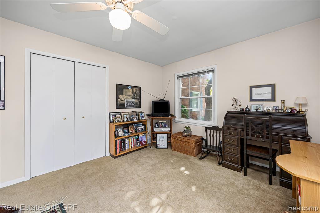 650 Cadieux Road, 1, Grosse Pointe, MI 48230 — Photo 20