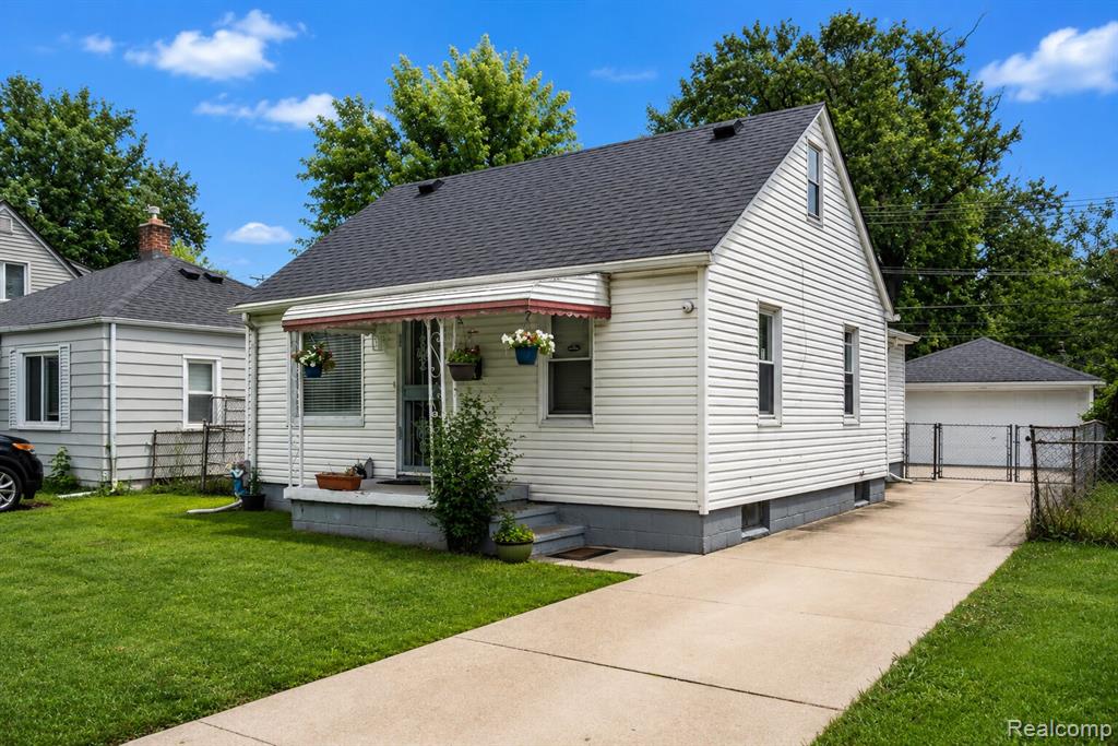 4516 Fleming Street, Dearborn Heights, MI 48125 — front exterior