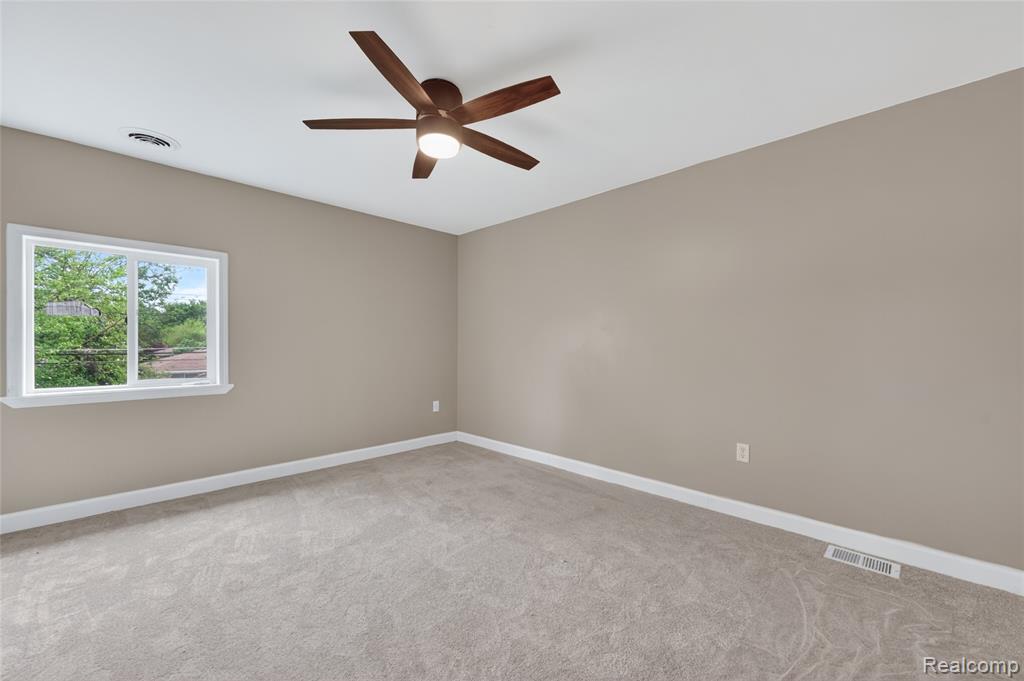 24784 Ashley Court, Redford, MI 48239 — Photo 28