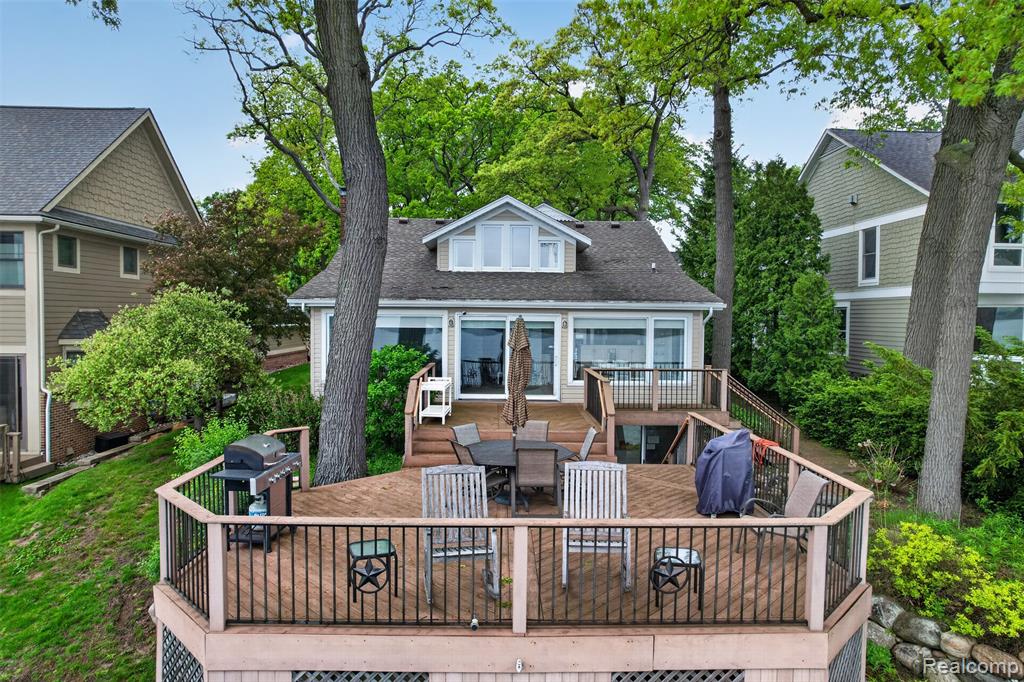 3961 Lakewood Drive, Waterford, MI 48329 — Photo 28