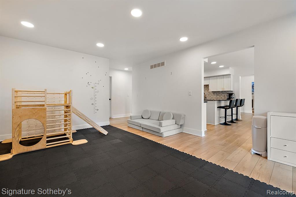 6207 Timberwood N, West Bloomfield, MI — Photo 12