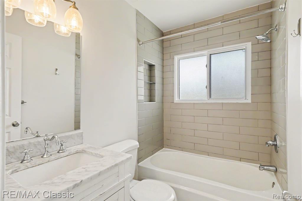 28691 Hales Street, Madison Heights, MI 48071 — Photo 17