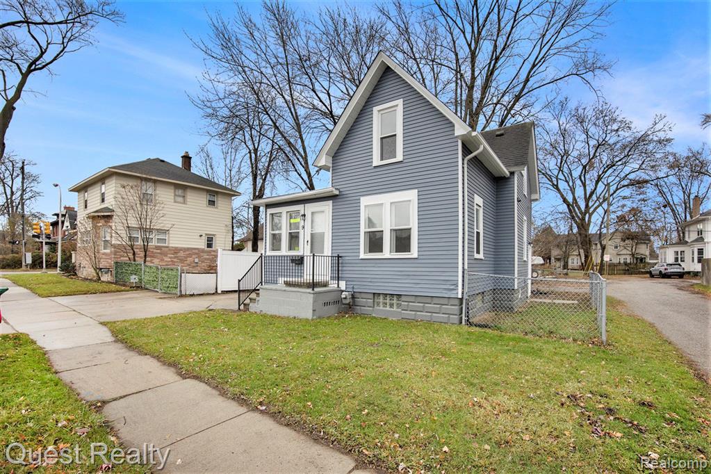 9 Hubbard, Mount Clemens, MI 48043 — Photo 4