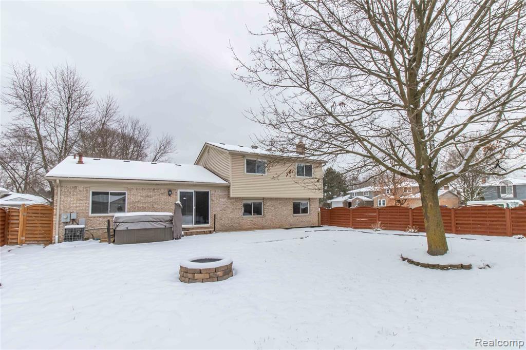 41870 Winter Court, Canton, MI 48187 — Photo 46