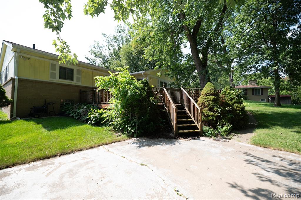 880 Bay Street, Pontiac, MI 48342 — Photo 14