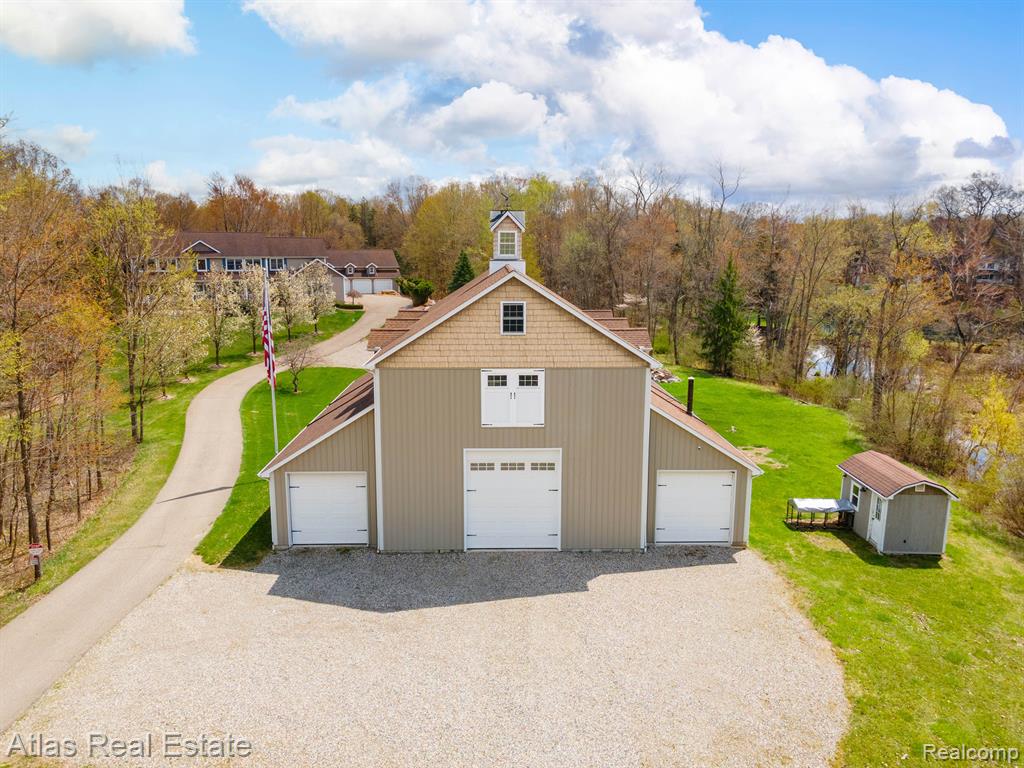 2716 LAKE GEORGE Road, Leonard, MI 48367 — Photo 80