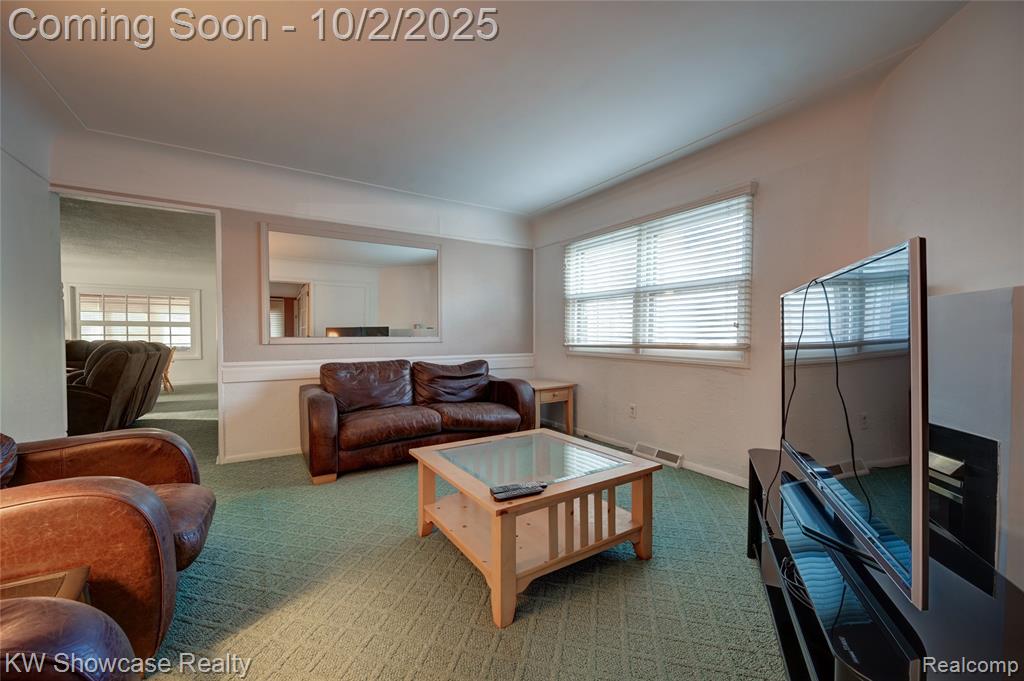 5596 Eldridge Drive, Waterford, MI 48327 — Photo 32