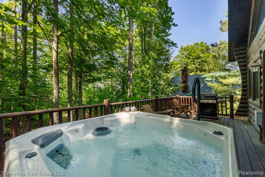 908 Cabin Drive, Boyne City, MI 49712 — Photo 42