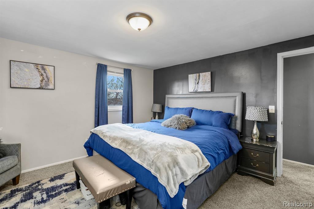 5084 DALY Boulevard, Flint, MI 48506 — Photo 30