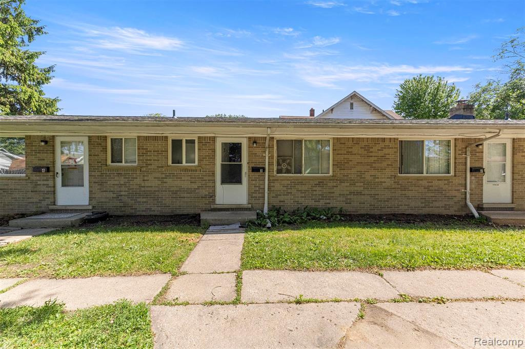 4077 Columbus Street, Wayne, MI 48184 — front exterior