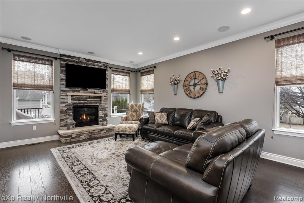 700 Union Street, Milford, MI 48381 — Photo 14