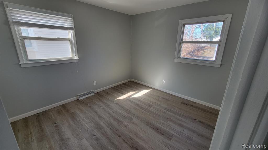 4251 Dolores Avenue, Warren, MI 48091 — Photo 5