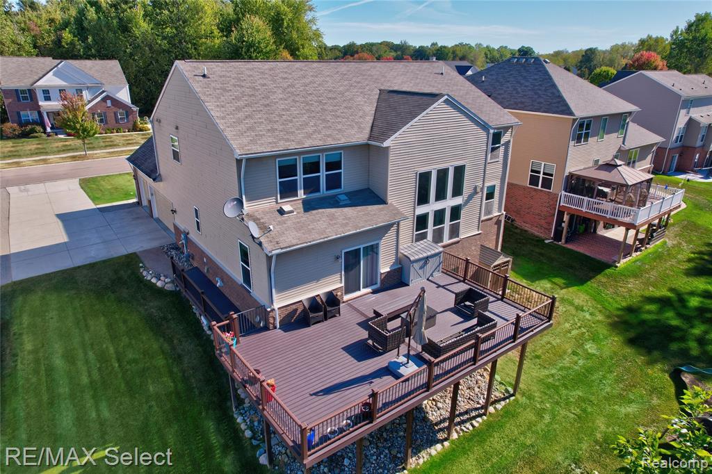6363 Amber Lane, Grand Blanc, MI 48439 — Photo 3