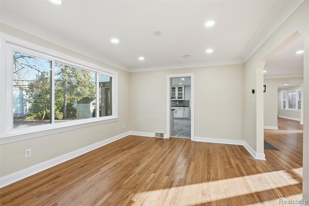 601 S Lafayette Street, Dearborn, MI 48124 — Photo 7