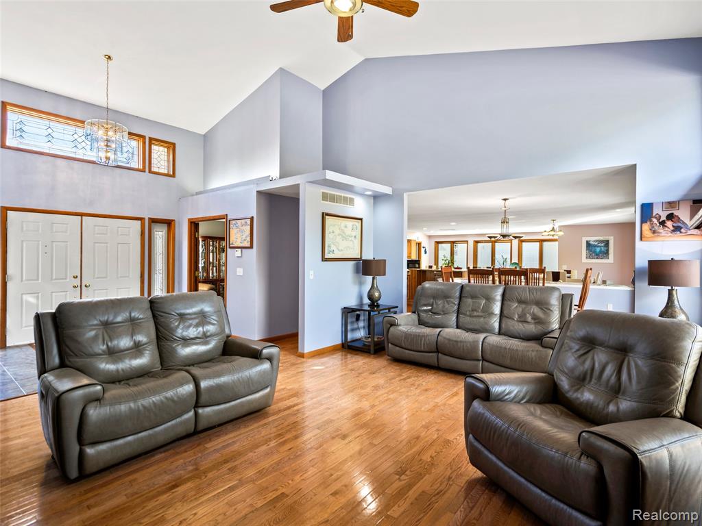 7286 Pine Knob Road, Clarkston, MI 48348 — Photo 10