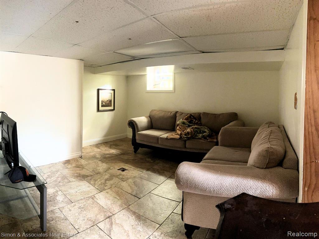 6019 Payne Avenue, Dearborn, MI 48126 — Photo 9