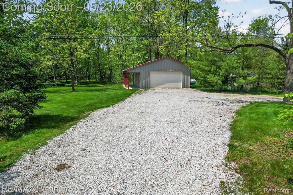 59360 Foxpointe Lane, South Lyon, MI 48178 — Photo 9