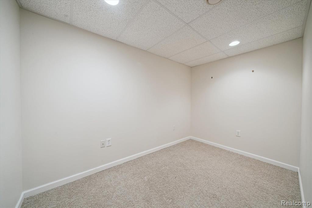 42279 BAYBERRY, Clinton Twp, MI 48038 — Photo 26