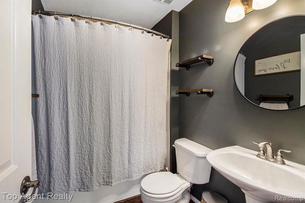 3336 KNEELAND Circle, Howell, MI 48843 — Photo 18
