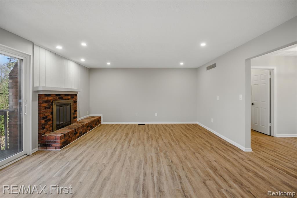 6620 RED CEDAR Lane, West Bloomfield, MI 48324 — Photo 16
