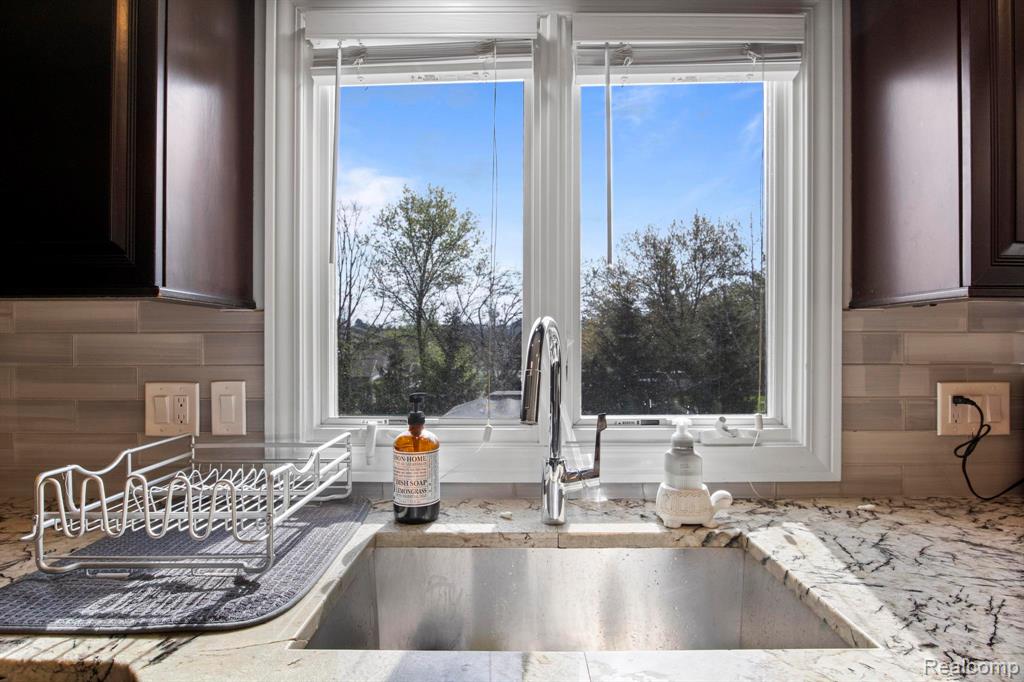900 MCDONALD Drive, Northville, MI 48167 — Photo 18
