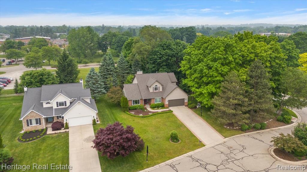 624 Glenmoor Drive, Oxford, MI 48371 — Photo 46