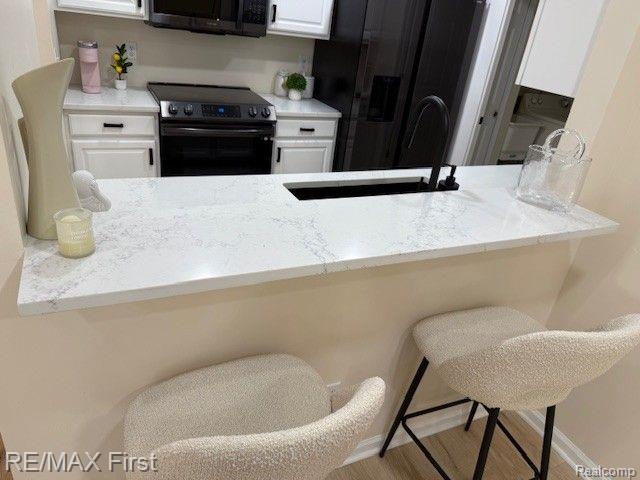 43195 WOODBRIDGE Drive, Clinton Twp, MI 48038 — Photo 11