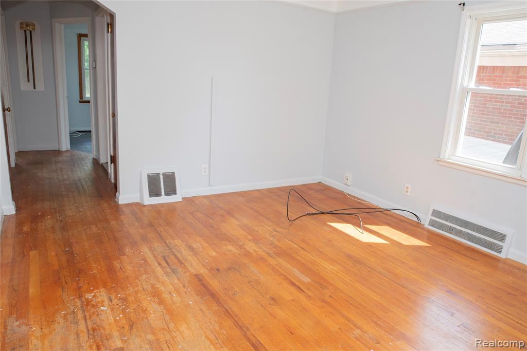 664 Moran Avenue, Lincoln Park, MI 48146 — Photo 6