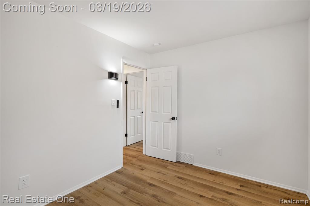 4775 Stanley Avenue, Warren, MI 48092 — Photo 21