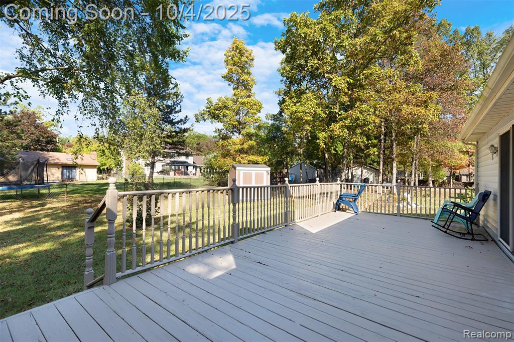 8614 Island Boulevard, Grosse Ile, MI 48138 — Photo 24
