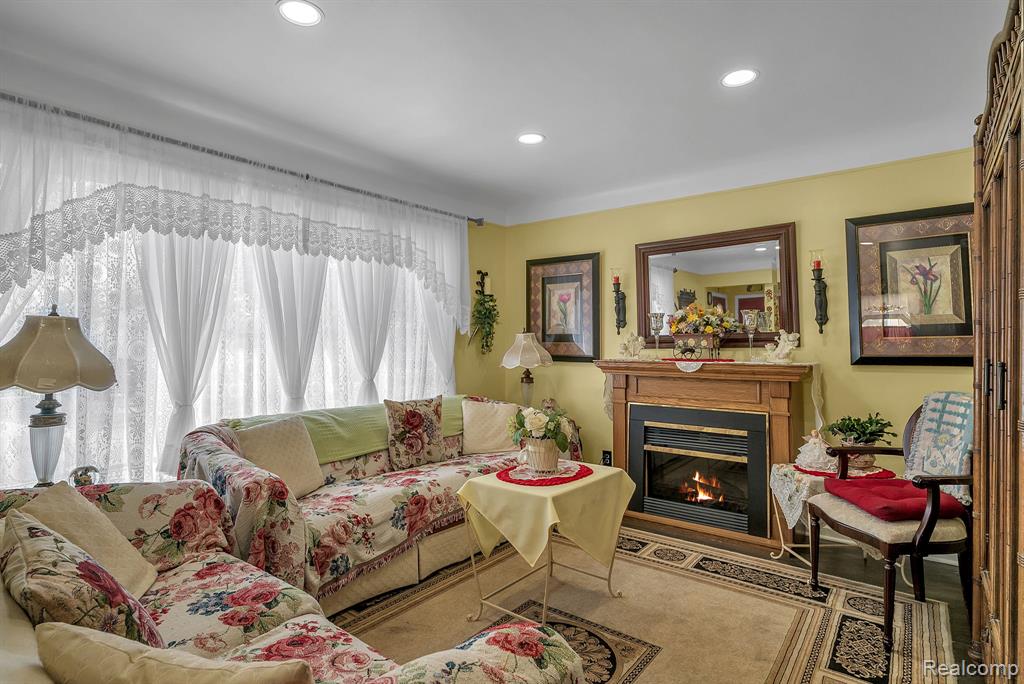 1582 Chandler Avenue, Lincoln Park, MI 48146 — Photo 4