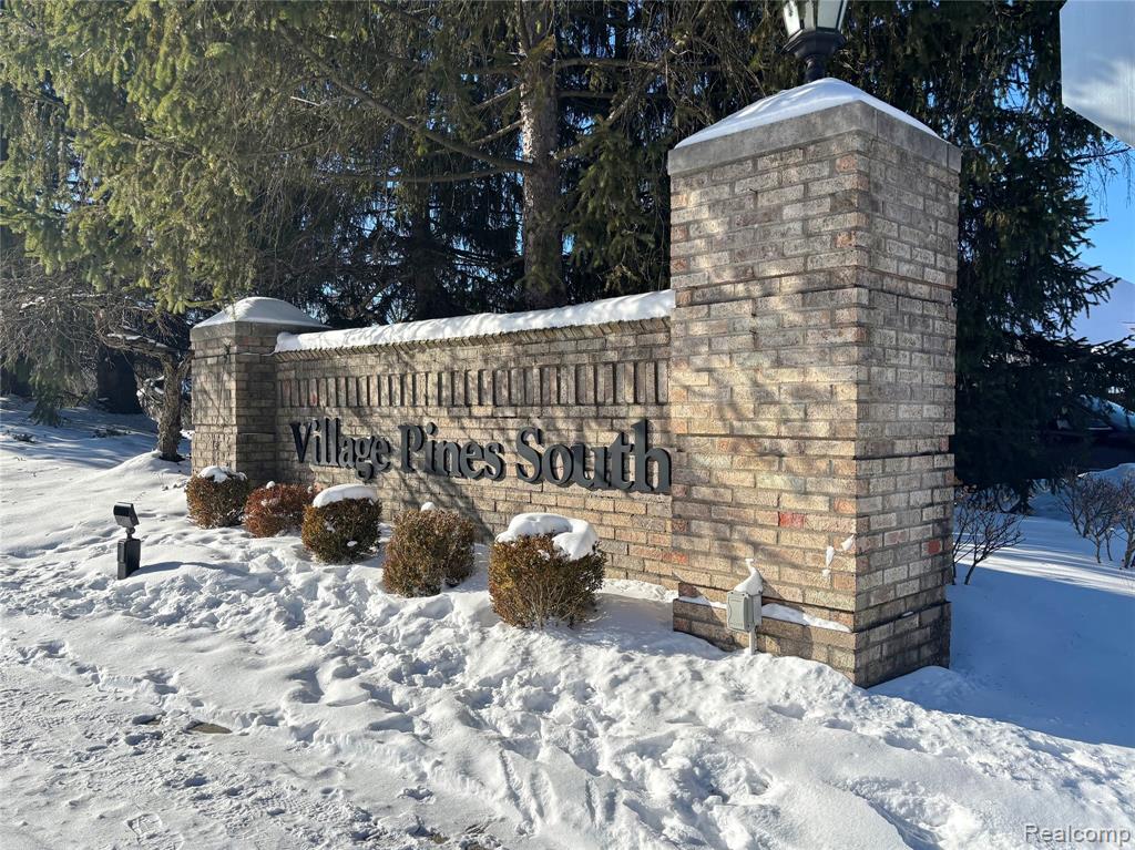 32095 SPRUCE Lane, 50, Beverly Hills, MI 48025 — Photo 34