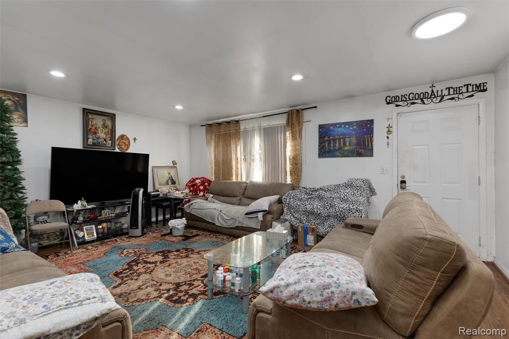 39128 Ironstone Drive - Photo 2