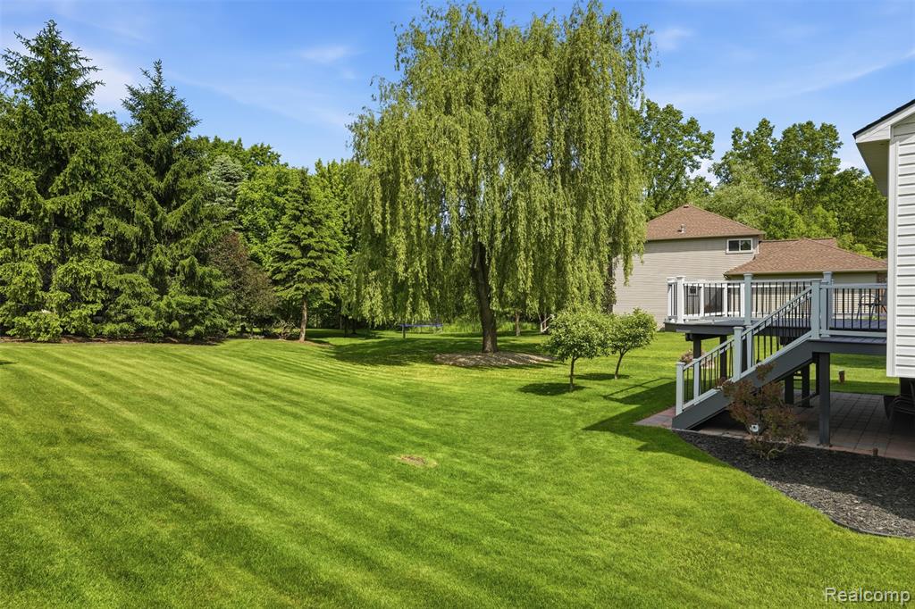 6263 Shadetree Court, Howell, MI 48843 — Photo 31