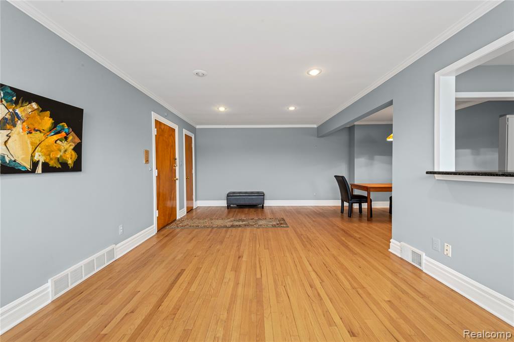 25777 Woodward Avenue, 204, Royal Oak, MI 48067 — Photo 4