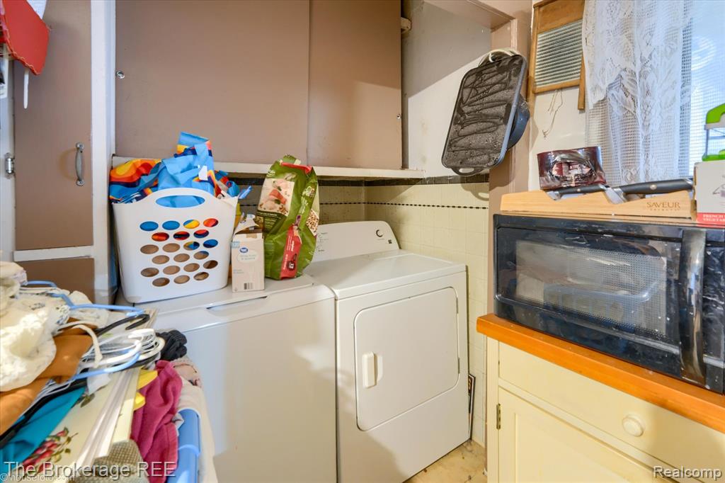 4422 N Lapeer Road, Columbiaville, MI 48421 — Photo 11