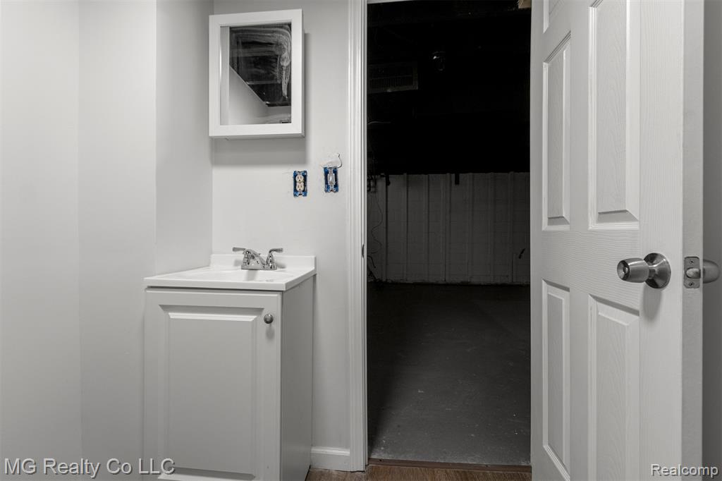 15771 Birwood Street, Detroit, MI 48238 — Photo 28