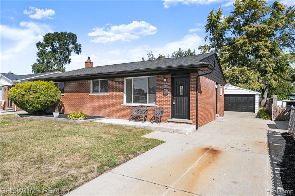 10358 Cloverdale Avenue, Ferndale, MI 48220 — Photo 4