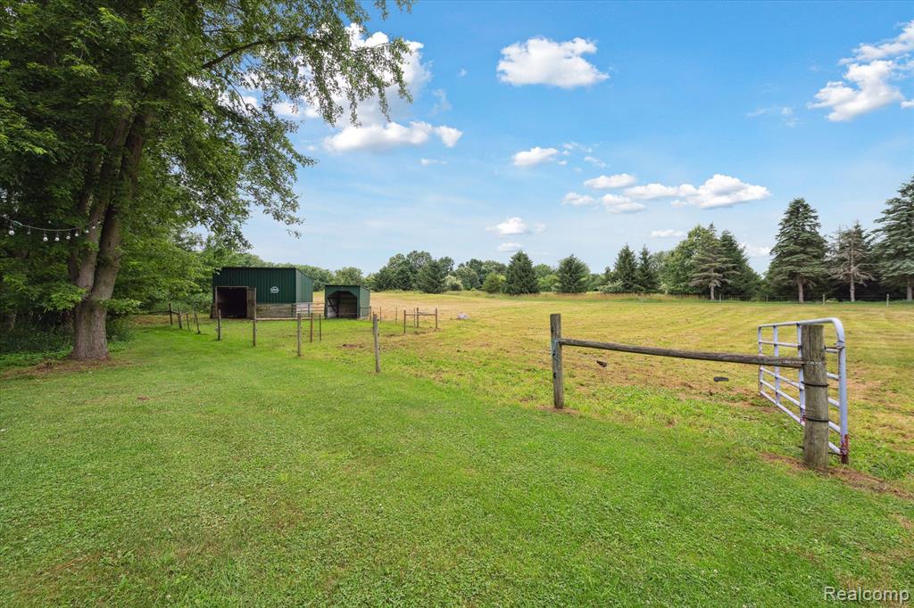 11247 Roberts Road, Stockbridge, MI 49285 — Photo 48