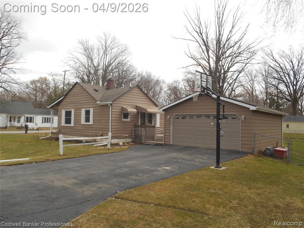 1454 Merle Avenue, Burton, MI 48509 — Photo 7