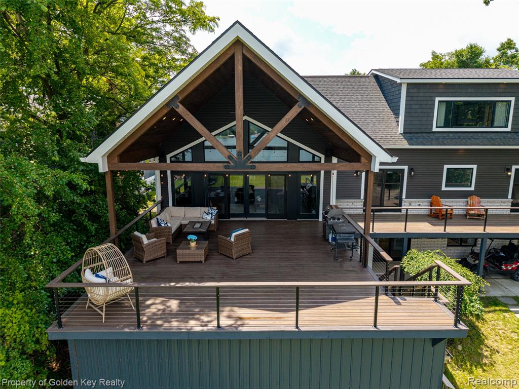 1210 W Oakley Park Road, Commerce Twp, MI 48390 — Photo 43