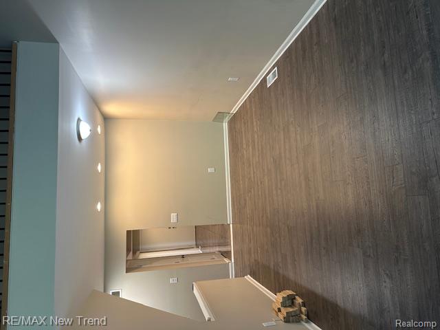 7391 Radcliff Drive, West Bloomfield, MI — Photo 6