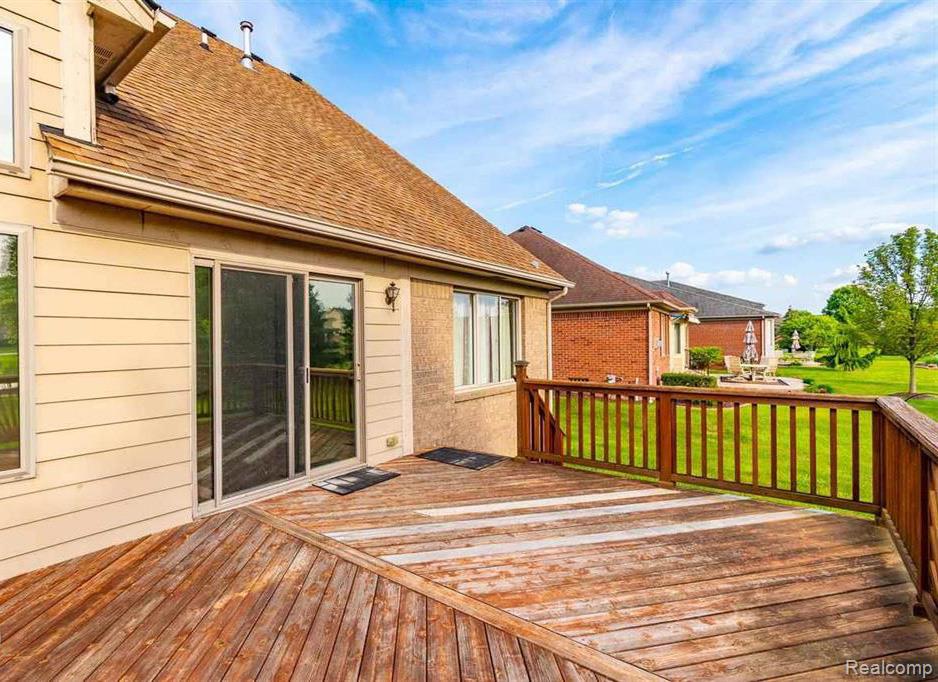 49865 CRANBERRY CREEK Drive, Macomb, MI 48042 — Photo 20