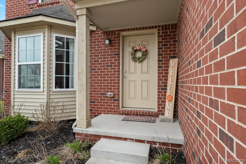 8242 BERWICK Drive, Westland, MI — Photo 4
