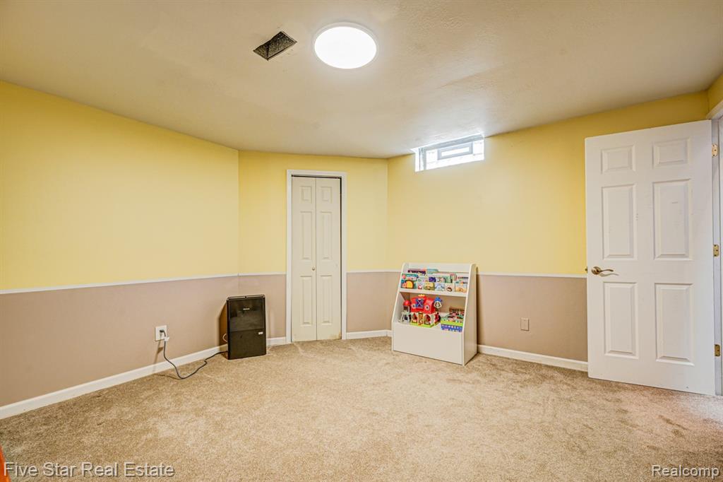 7511 BERMUDA DUNES, Ypsilanti, MI 48197 — Photo 39
