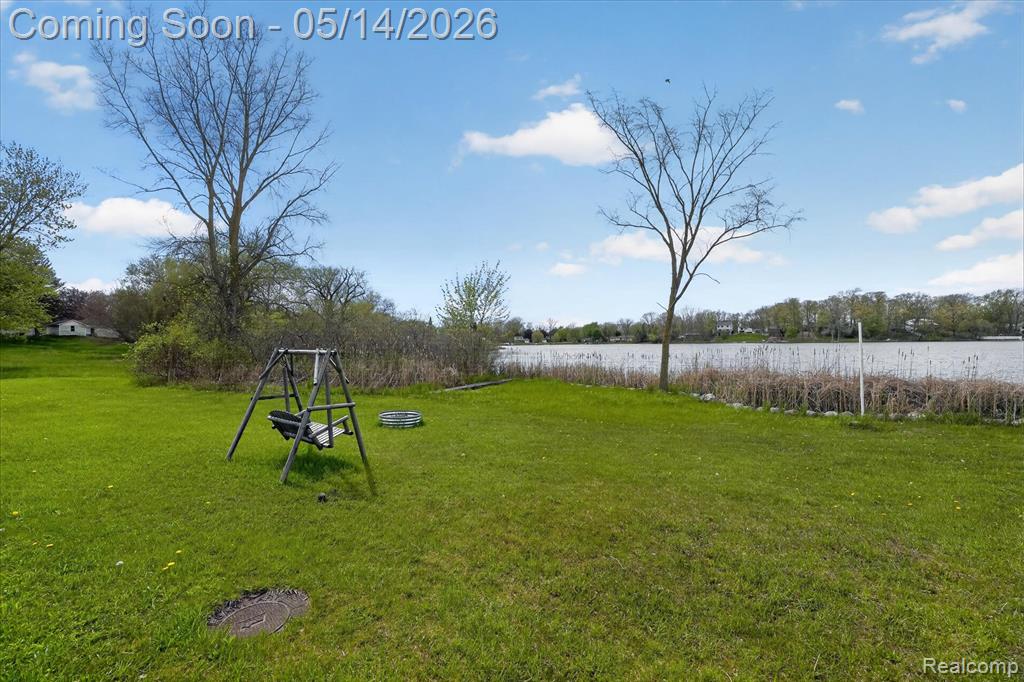 12409 N Fenton Road, Fenton, MI 48430 — Photo 41