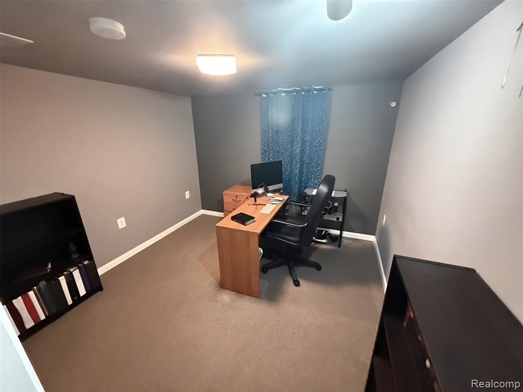 48212 Cardinal Drive, Shelby Twp, MI 48317 — Photo 43