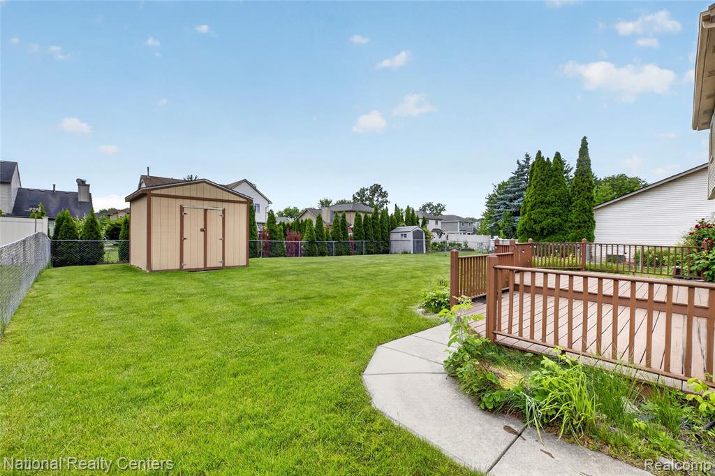 41531 Simcoe Drive, Canton, MI 48188 — Photo 38