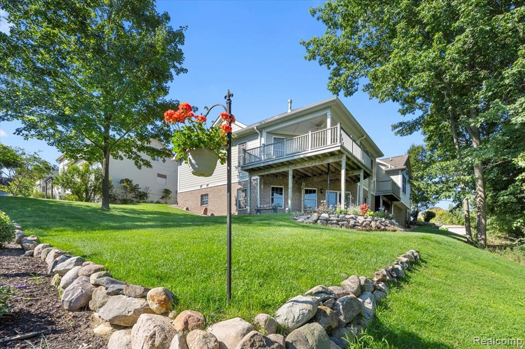 354 Pembroke Drive, Saline, MI 48176 — Photo 40
